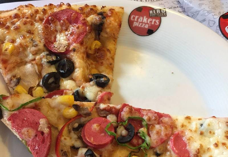 Crackers Pizza Metropol AVM 25 indirim